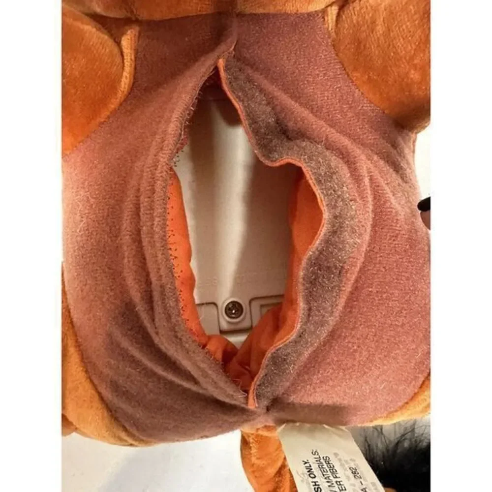 2002 Hasbro Disney‎ The Lion King Talking FEED ME PUMBA Warthog Plush